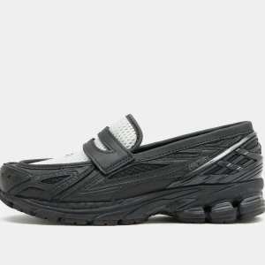 1906L Loafer Women's