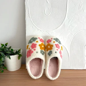 Chaussons douillets femme motif fleurs confort intérieur chaud