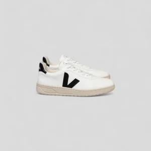 Veja || V-10 -  White/Black