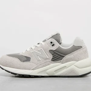 580 Women's